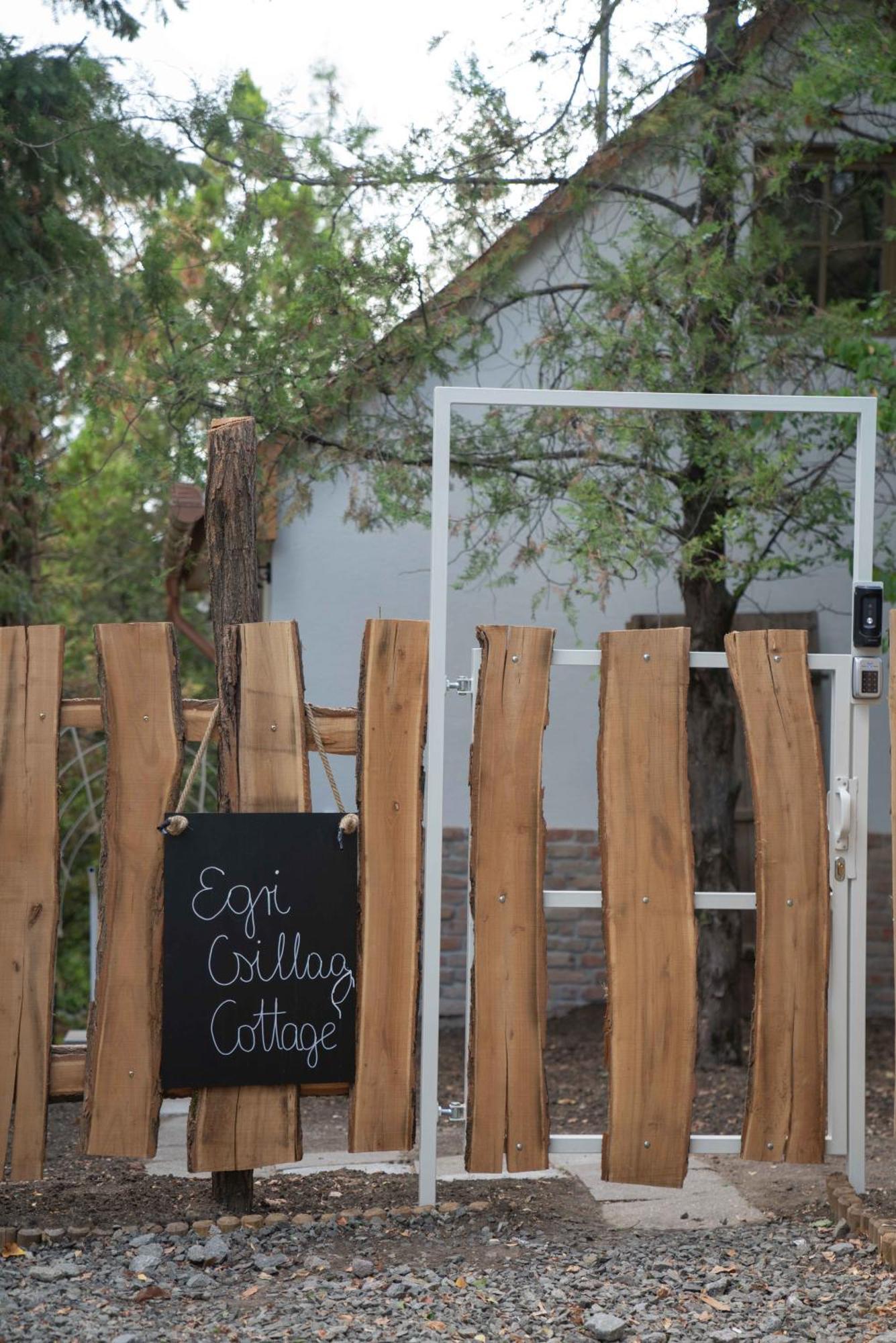 Egercottages - Csillag Cottage Экстерьер фото